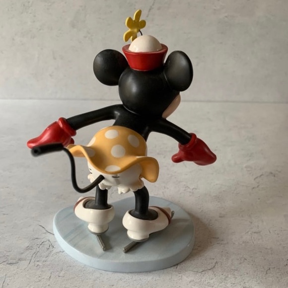 WDCC Minnie Mouse - Picture 4 of 10